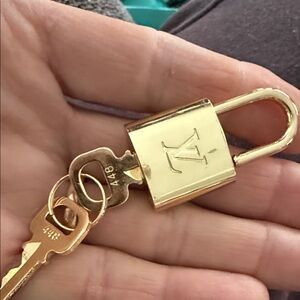 Louis Vuitton #448 made in France Gold Padlock and Key Set of 2